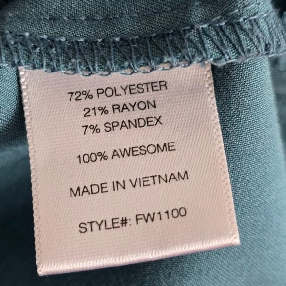 Figs Women Medium Medical Scrub Top Teal Blue V-Neck Short Sleeve Nurse Uniform - Picture 8 of 9